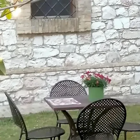 La Giara Di Frühstückspension